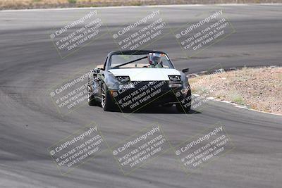 media/Jun-01-2025-CalClub SCCA (Sun) [[eae223c5dd]]/Group 1/Track Event 4/